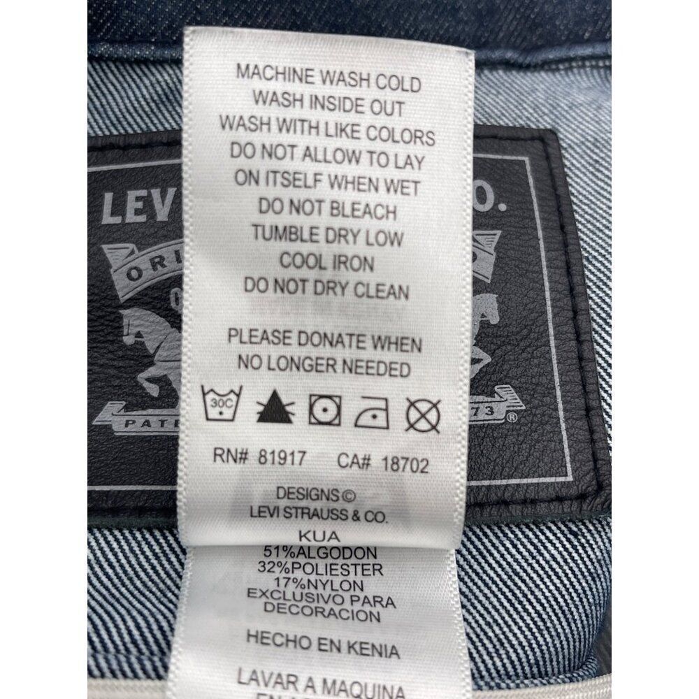 Levi Strauss & Co Women Long Sleeve Blue Denim Trucker Hoodie Jacket Size M - Picture 15 of 15